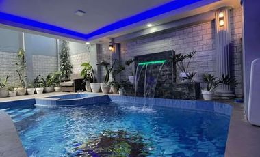5BR House and Lot for Rent/Sale at Tagaytay City