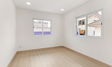บ้านเดี่ยว 2 ชั้น รีโนเวทใหม่ ชวนชื่น แจ้งวัฒนะ ติดถนนเลี่ยงเมืองปากเกร็ด