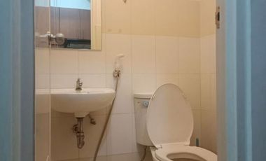 1BEDROOM Condominium Unit for LEASE - near to Lasalle Taft