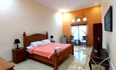 Guesthouse 17 Kamar dekat Hyatt Regency Palagan