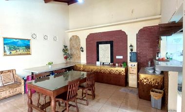 Guesthouse 17 Kamar dekat Hyatt Regency Palagan