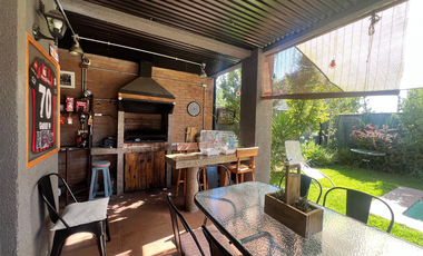 Casa en Venta de 168m2 en Condominio Hacienda La Esmeralda, Talca