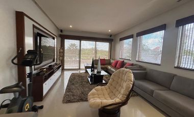 Samborondon, Venta de Hermoso Casa 5 dormitorios con piscina vista al Lago