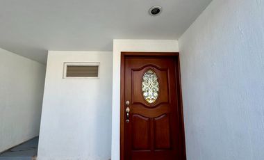 Casa en venta Prados de Santa María, a unos minutos de Centro Sur