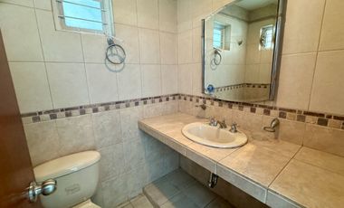 Casa en venta Prados de Santa María, a unos minutos de Centro Sur