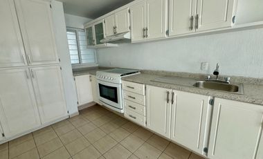 Casa en venta Prados de Santa María, a unos minutos de Centro Sur