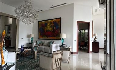 Samborondon, Se renta hermosa casa 5 dormitorios amoblada con piscina y vista a lago