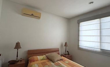 Samborondon, Se renta hermosa casa 5 dormitorios amoblada con piscina y vista a lago