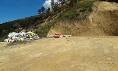 TE VENDO ESTE TERRENO BIEN BARATO EN BARBOSA ANTIOQUIA.
