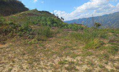 TE VENDO HERMOSO Y AMPLIO TERRENO EN BARBOSA ANTIOQUIA.