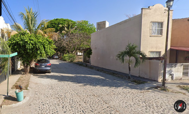 Casa ubicada en colonia Villas las Palmas Puerto Vallarta Jalisco. Con 2 reamaras y 72m2. A solo 20 minutos de Playa Vidanta nuevo Vallarta.
