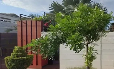 HERMOSA CASA ESTA ESPERANDO POR TI