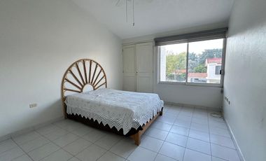 CASA EN RENTA EN FRACCIONAMIENTO LOMAS DE COCOYOC MORELOS