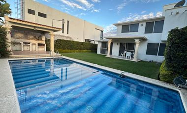 CASA EN RENTA EN FRACCIONAMIENTO LOMAS DE COCOYOC MORELOS