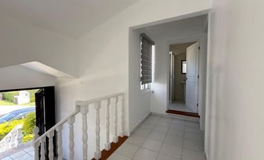 CASA EN RENTA EN FRACCIONAMIENTO LOMAS DE COCOYOC MORELOS