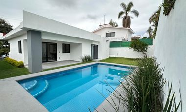 CASA EN VENTA EN FRACCIONAMIENTO LOMAS DE COCOYOC MORELOS