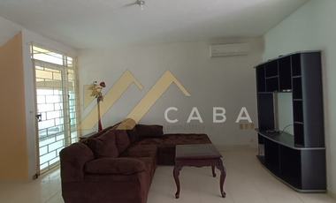 Casa amueblada en renta en fraccionamiento Paraíso
