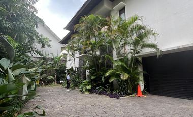 House For Rent (Suitable for Office), Location at Cipete South Jakarta