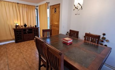 Machalí: Casa 3D 2B 8E inmejorable estado y barrio