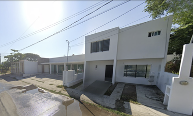 Oportunidad única casa en venta a precio de liquidación EN FRACCIONAMIENTO PARAISO MANZANILLO