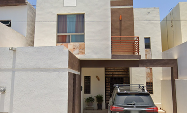 Venta de Casa en Ramos Arizme, Coahuila