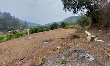 LOTE EN VENTA VALLE DE YUNGUILLA SECTOR PILLCOCAJA