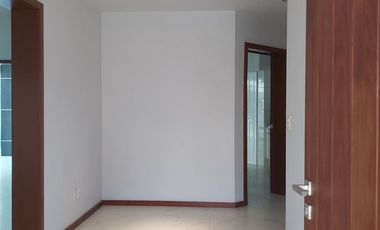Casa en Renta en Puerta de Hierro dentro de Condominio
