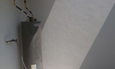 Casa en Renta en Puerta de Hierro dentro de Condominio