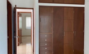 CASA EN VENTA EN FRACCIONAMIENTO LOMAS DE COCOYOC MORELOS