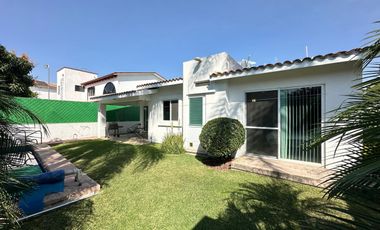 CASA EN VENTA EN FRACCIONAMIENTO LOMAS DE COCOYOC MORELOS