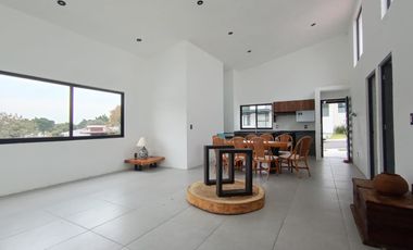 CASA EN VENTA EN FRACCIONAMIENTO LOMAS DE COCOYOC MORELOS