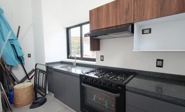 CASA EN VENTA EN FRACCIONAMIENTO LOMAS DE COCOYOC MORELOS