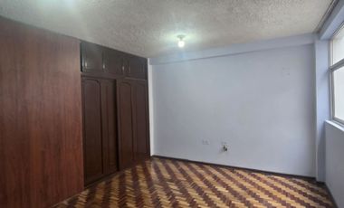 DEPARTAMENTOS Y LOCALES COMERCIALES