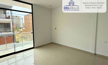 VENTA Hermosa Casa - Miraflores Country Club.