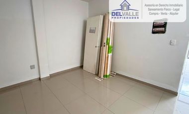VENTA Hermosa Casa - Miraflores Country Club.