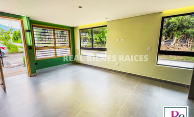 🏡 Hermosa Casa Esquinera en Venta