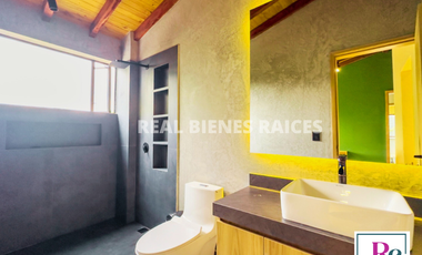 🏡 Hermosa Casa Esquinera en Venta