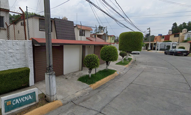 HERMOSA CASA EN REMATE, VALLE DORADO, TLALNEPANTLA, MÉXICO.