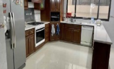 HERMOSA CASA EN REMATE, VALLE DORADO, TLALNEPANTLA, MÉXICO.