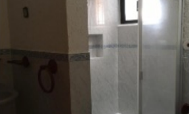 HERMOSA CASA EN REMATE, VALLE DORADO, TLALNEPANTLA, MÉXICO.