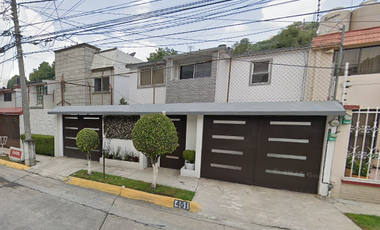 HERMOSA CASA EN REMATE, VALLE DORADO, TLALNEPANTLA, MÉXICO.