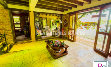 🏡 HERMOSO CHALET EN LA CEJA, SECTOR EL TAMBO