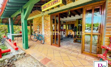🏡 HERMOSO CHALET EN LA CEJA, SECTOR EL TAMBO