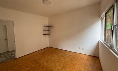 Renta casa en Condominio