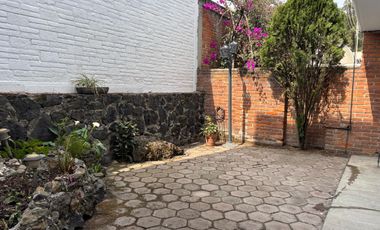 Renta casa en Condominio
