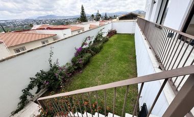 CUMBRES DEL LAGO-Rento pb con jardin 3 recamaras 2 baños 2 cocheras techadas