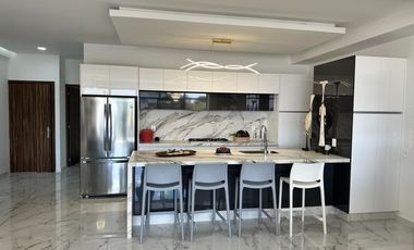 CAMAPANARIO Rento departamento amueblado 3 recamaras + servicio 5 baños 3 autos