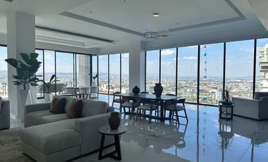 CAMAPANARIO Rento departamento amueblado 3 recamaras + servicio 5 baños 3 autos