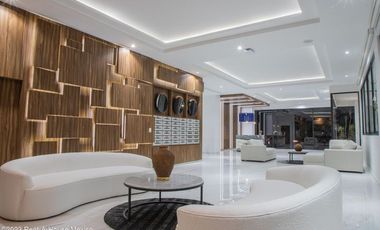 CAMAPANARIO Rento departamento amueblado 3 recamaras + servicio 5 baños 3 autos