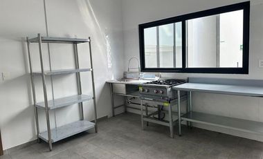 CAMAPANARIO Rento departamento amueblado 3 recamaras + servicio 5 baños 3 autos